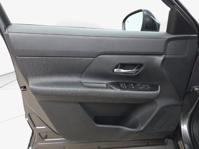 New 2027 Nissan Kicks SV AWD/4WD image 27