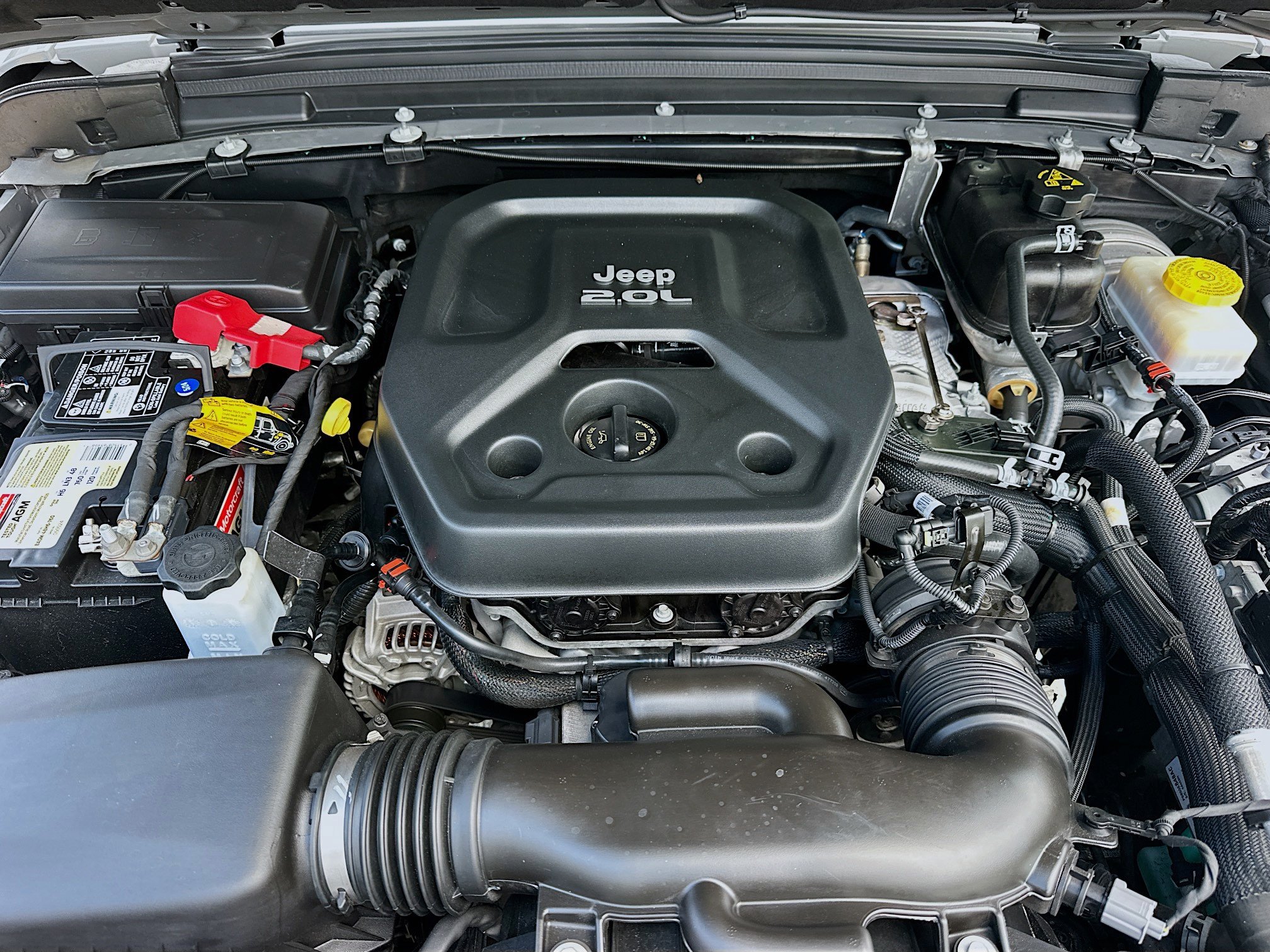 Used 2022 Jeep Wrangler Sport AWD/4WD image 26