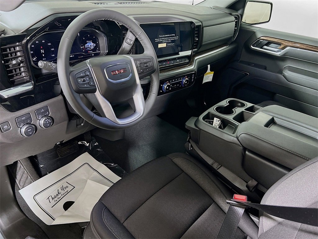 Used 2025 GMC Sierra 1500 Elevation image 10