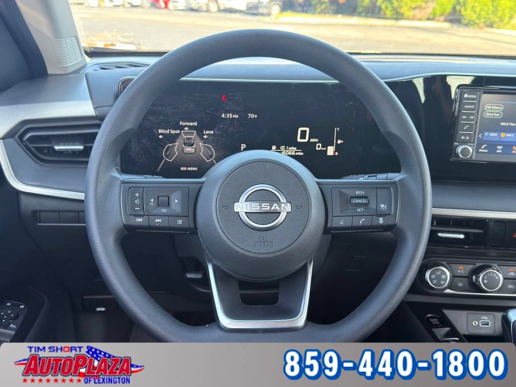 Used 2025 Nissan Kicks S AWD/4WD image 13