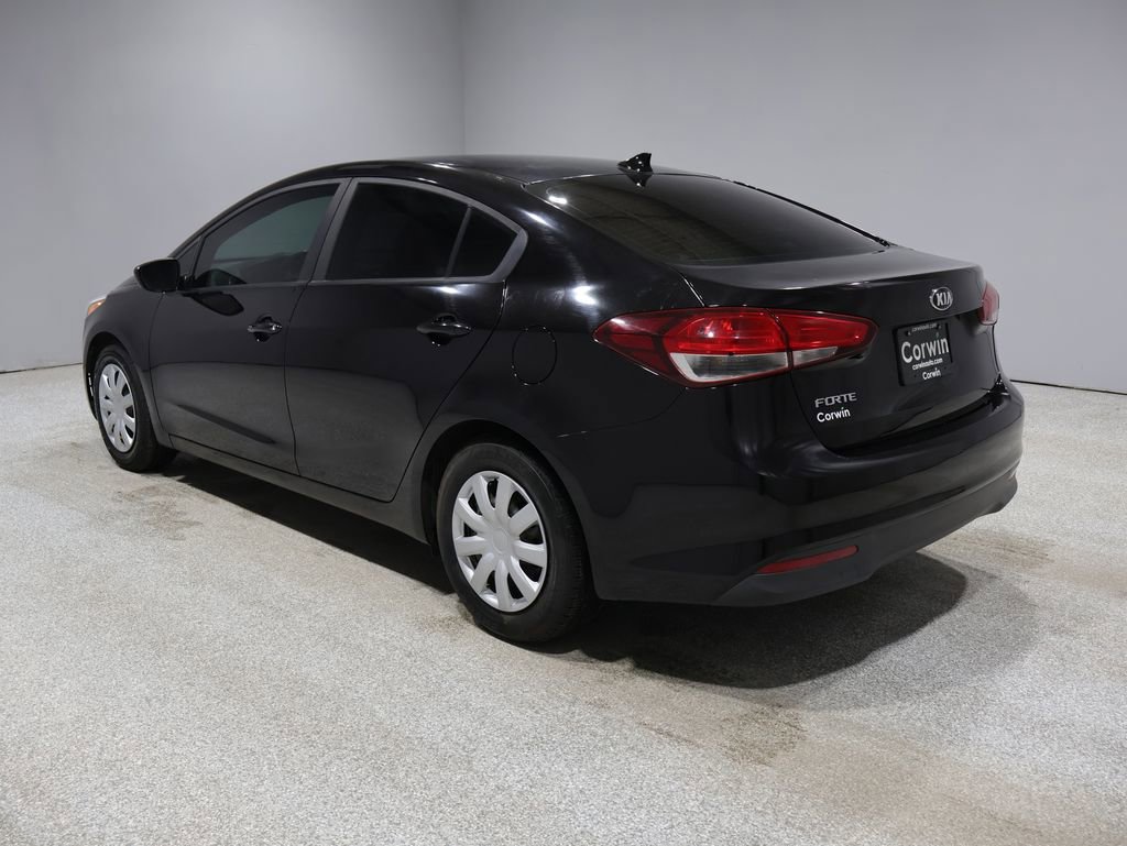 Used 2018 Kia Forte LX FWD image 4