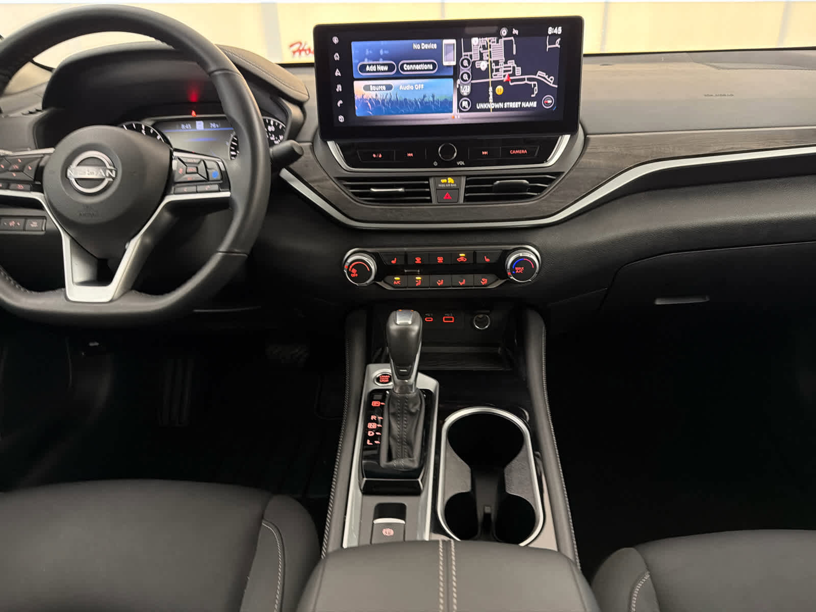 Certified 2024 Nissan Altima 2.5 SV w/ SV Premium Package FWD image 19