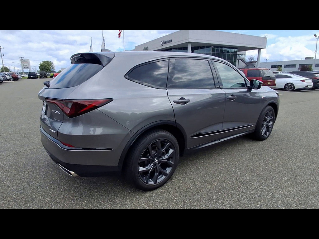 Used 2024 Acura MDX A-Spec AWD/4WD image 8