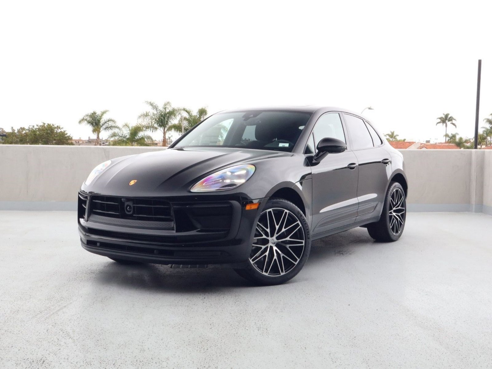 New 2026 Porsche Macan AWD/4WD video 1