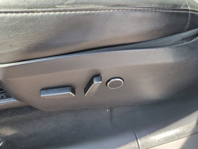 Used 2023 Tesla Model Y Long Range image 17