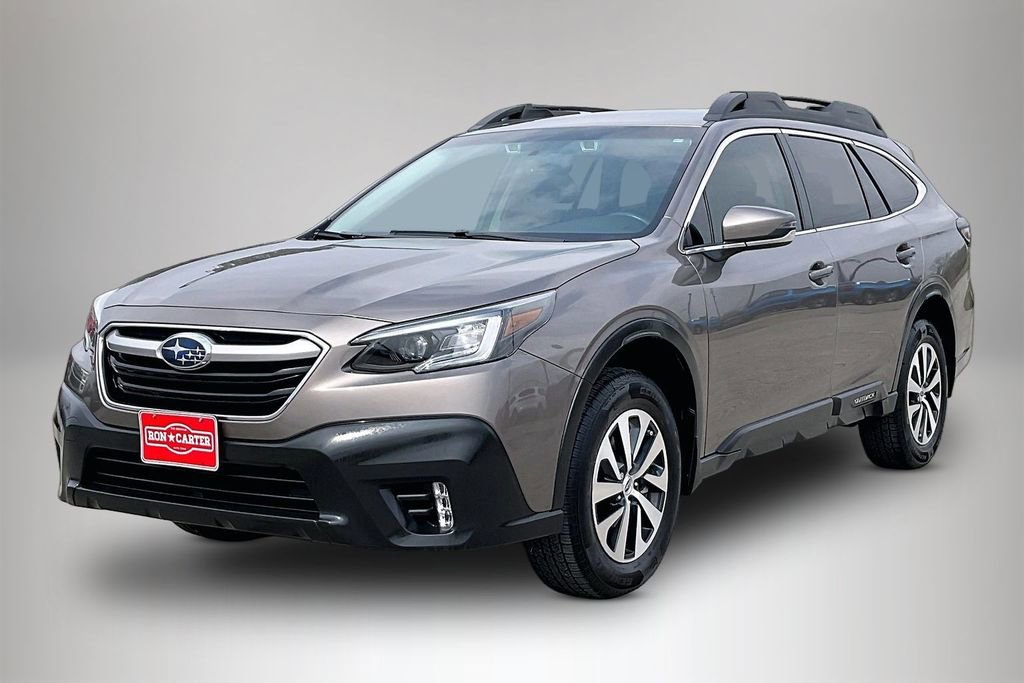 Used 2022 Subaru Outback Premium image 2