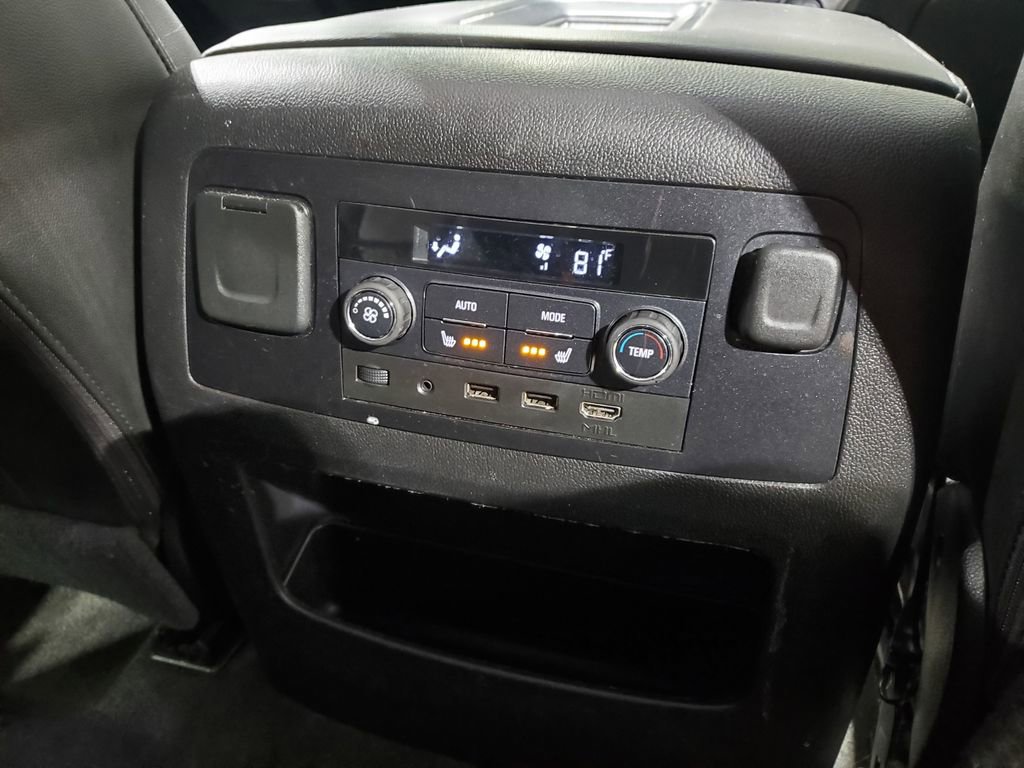 Used 2017 GMC Yukon SLT w/ Open Road Package image 23