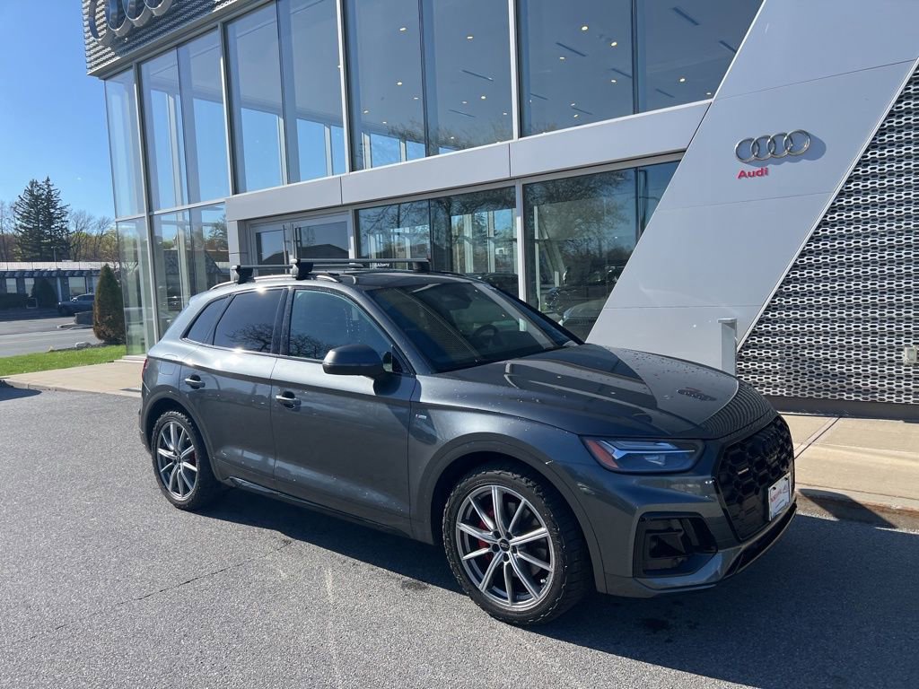 Used 2024 Audi Q5 e Premium Plus AWD/4WD image 8