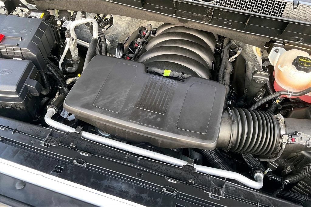 Used 2026 Chevrolet Silverado 1500 LT AWD/4WD image 32