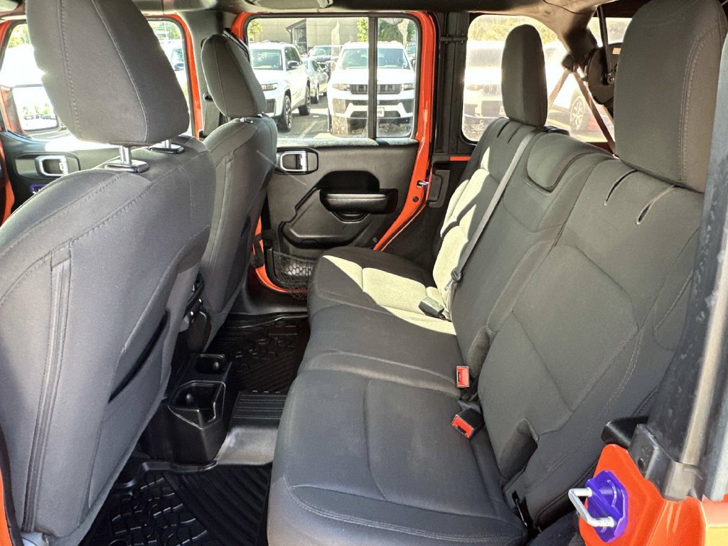 Used 2020 Jeep Wrangler Unlimited Sport S AWD/4WD image 15