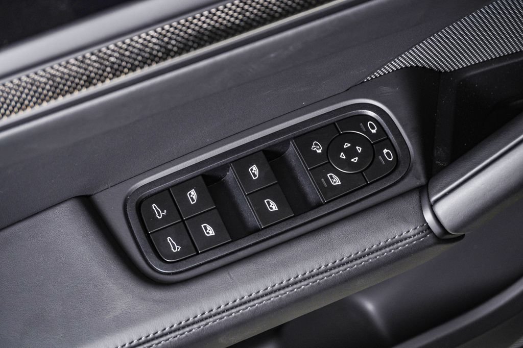 New 2026 Porsche Cayenne GTS AWD/4WD image 26