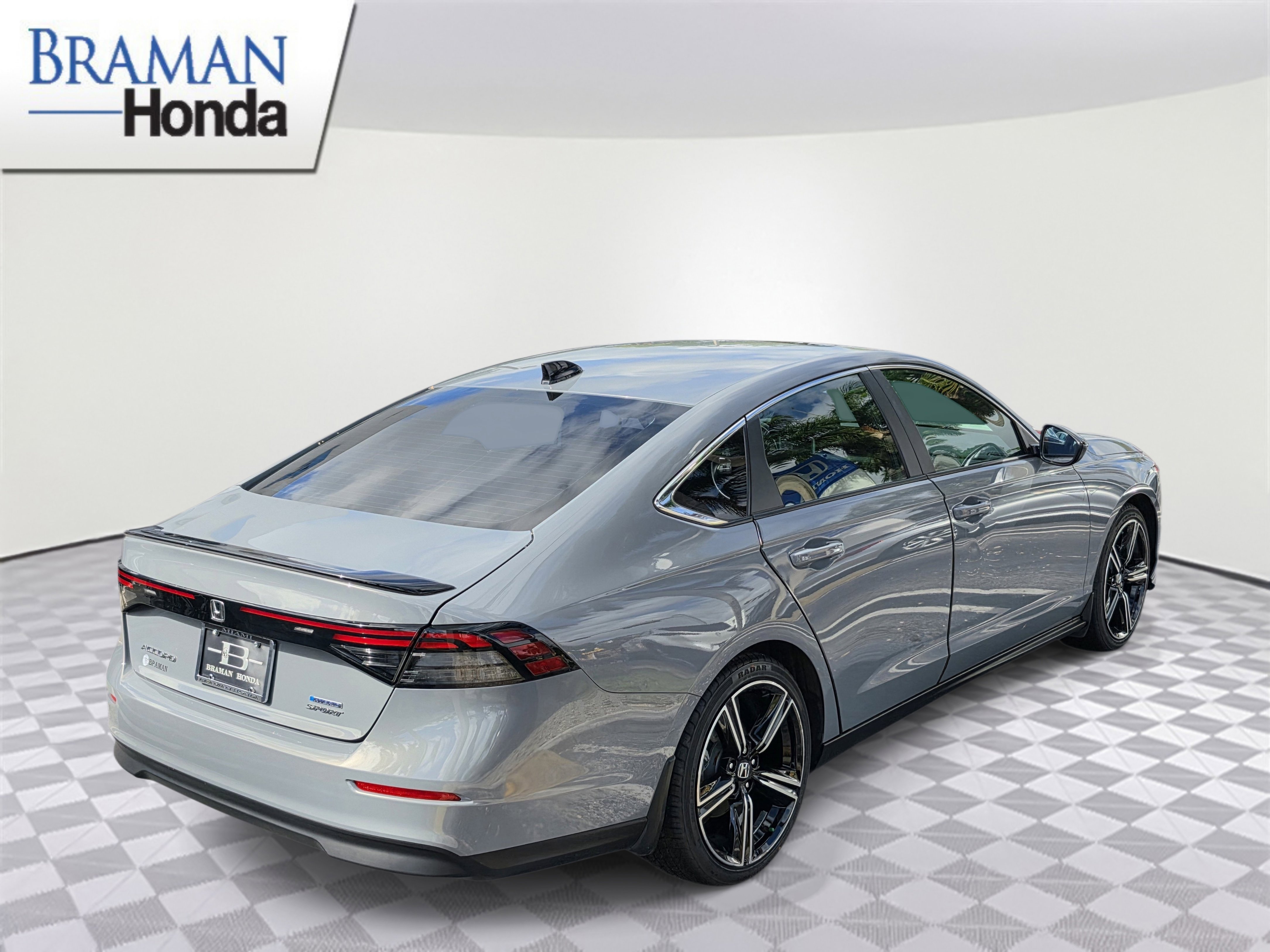 Certified 2023 Honda Accord Sport image 3