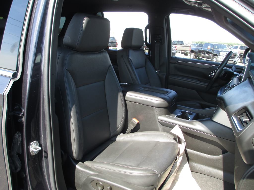 Used 2022 Chevrolet Tahoe LT w/ Luxury Package image 22