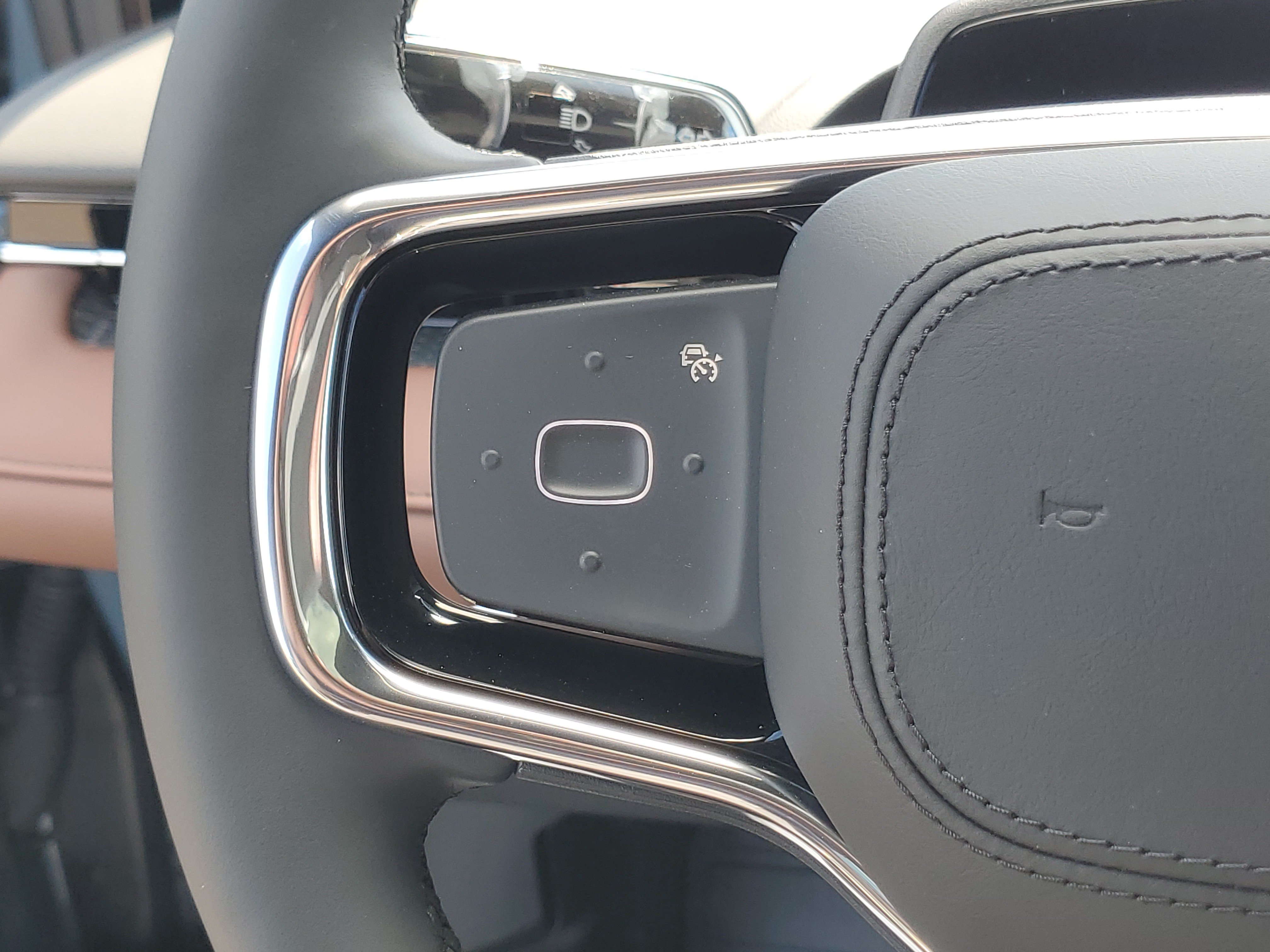 New 2026 Lincoln Nautilus Reserve AWD/4WD image 18