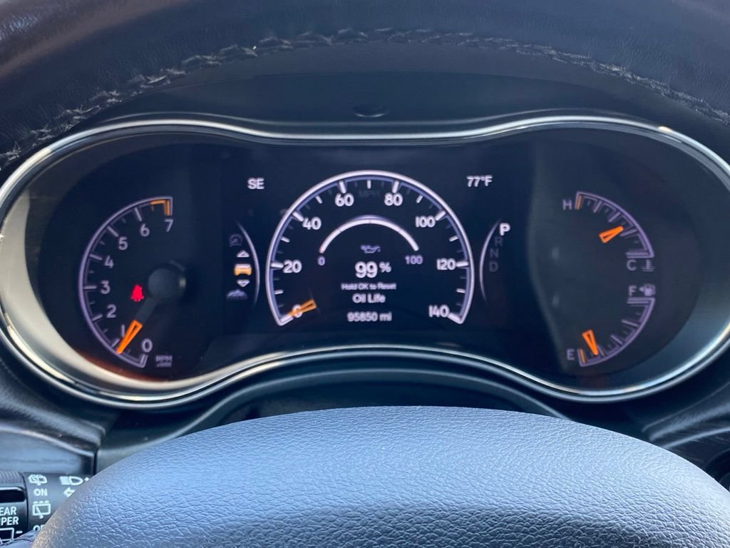 Used 2020 Jeep Grand Cherokee High Altitude AWD/4WD image 25
