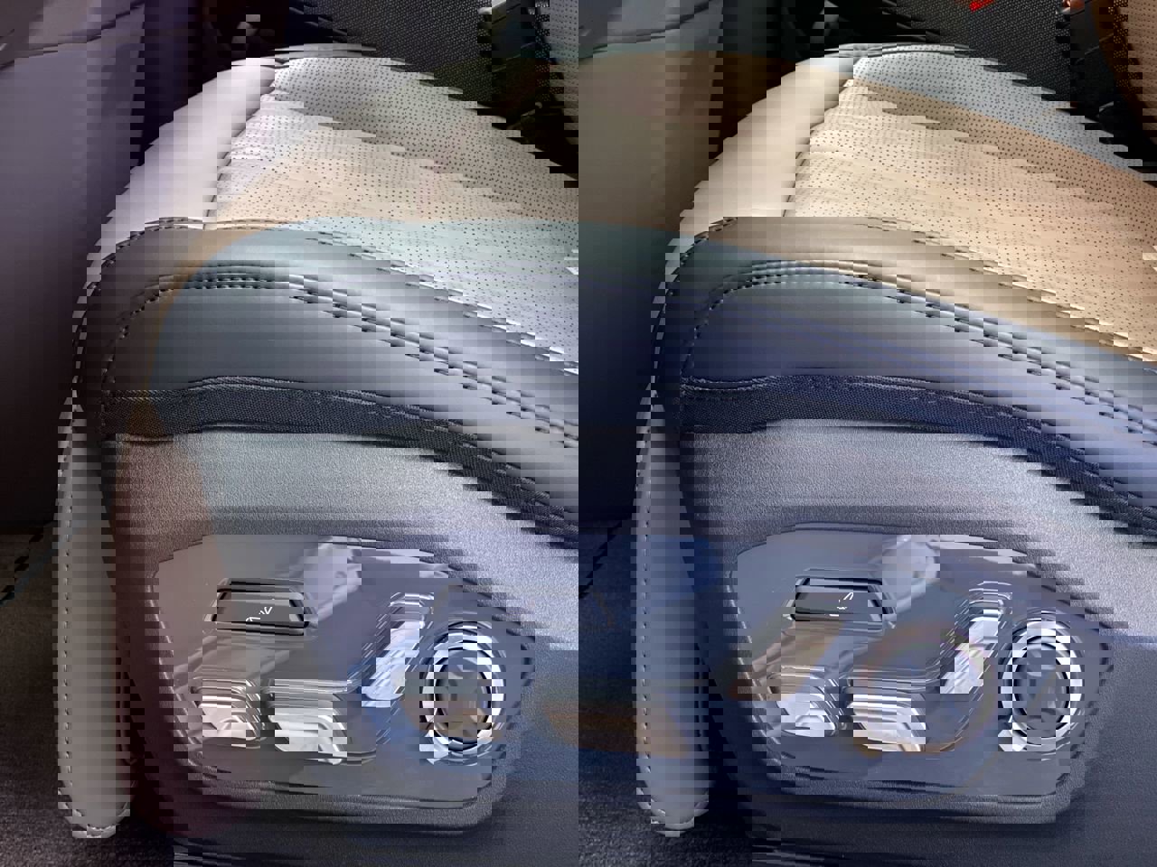 New 2026 Kia EV9 GT-Line image 17