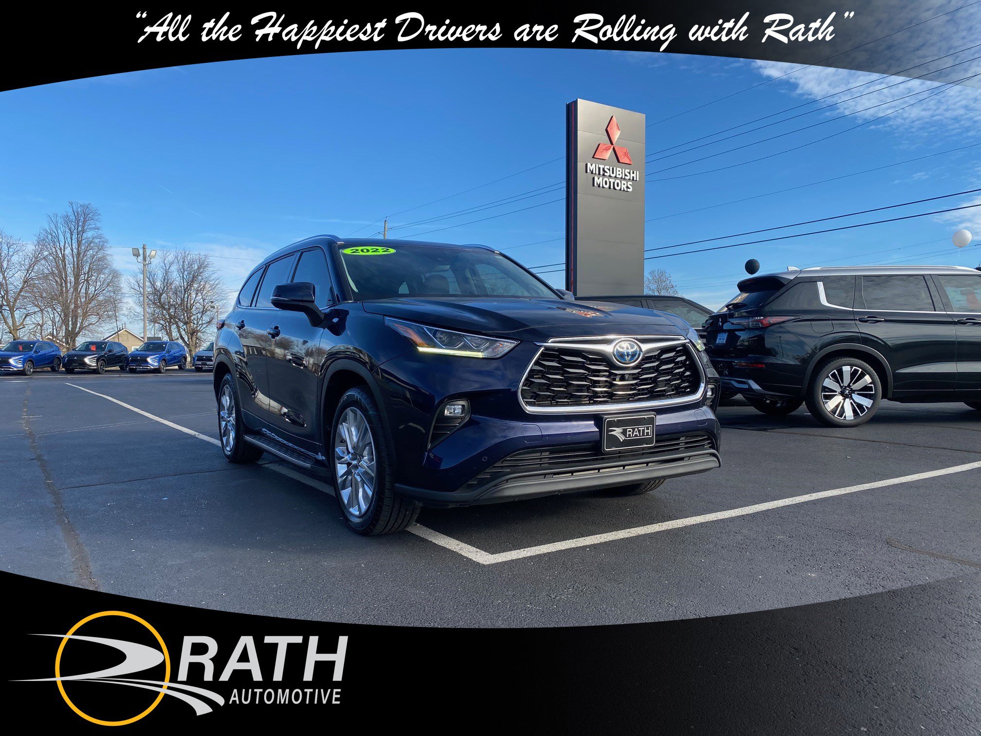 Used 2022 Toyota Highlander Limited image 1