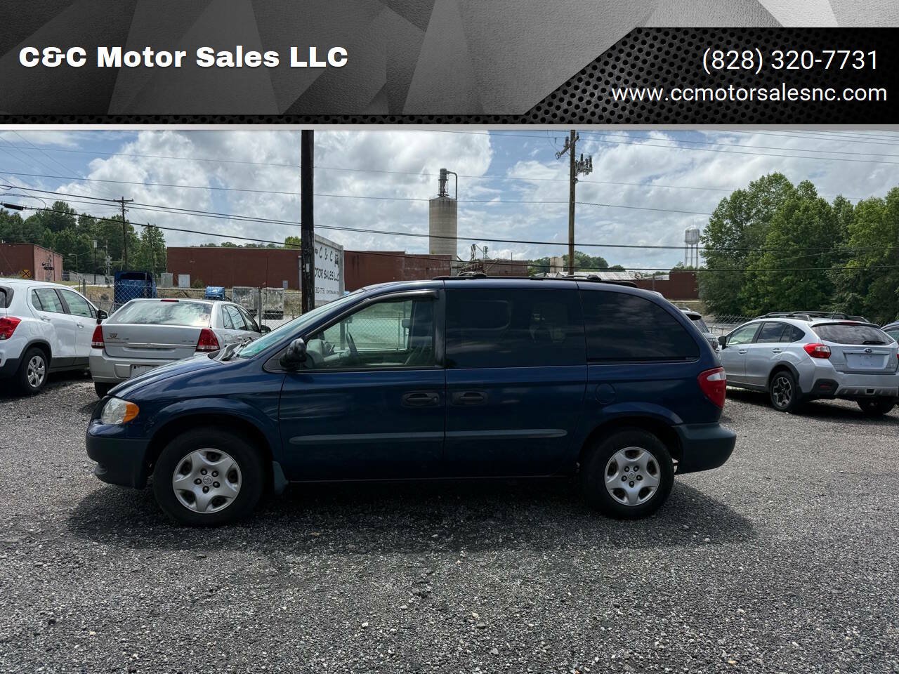 Used 2002 Dodge Caravan SE