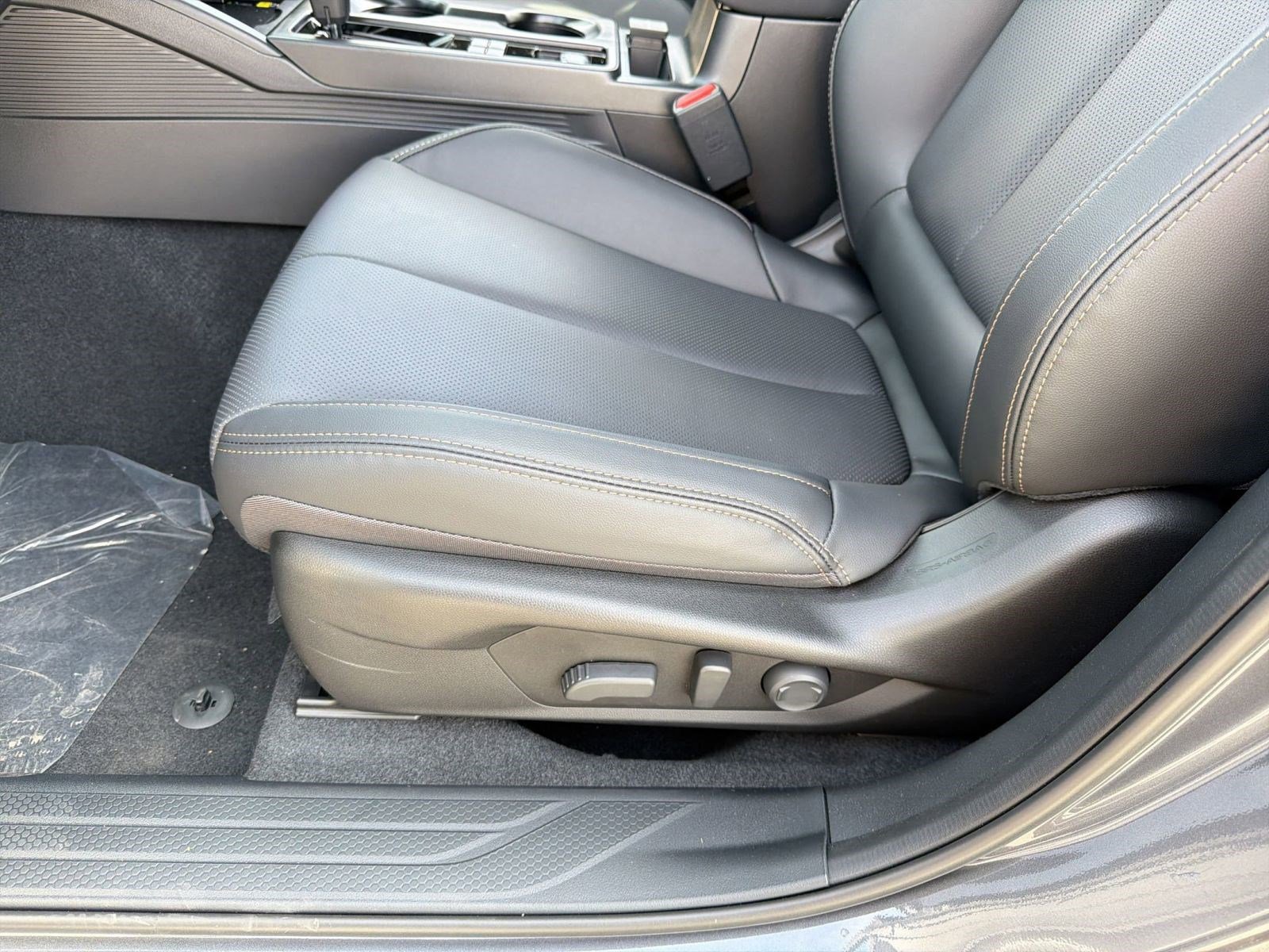 New 2026 Subaru Outback Limited image 13