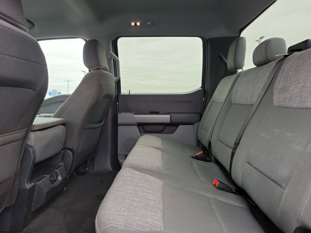 Certified 2025 Ford F250 XLT AWD/4WD image 13