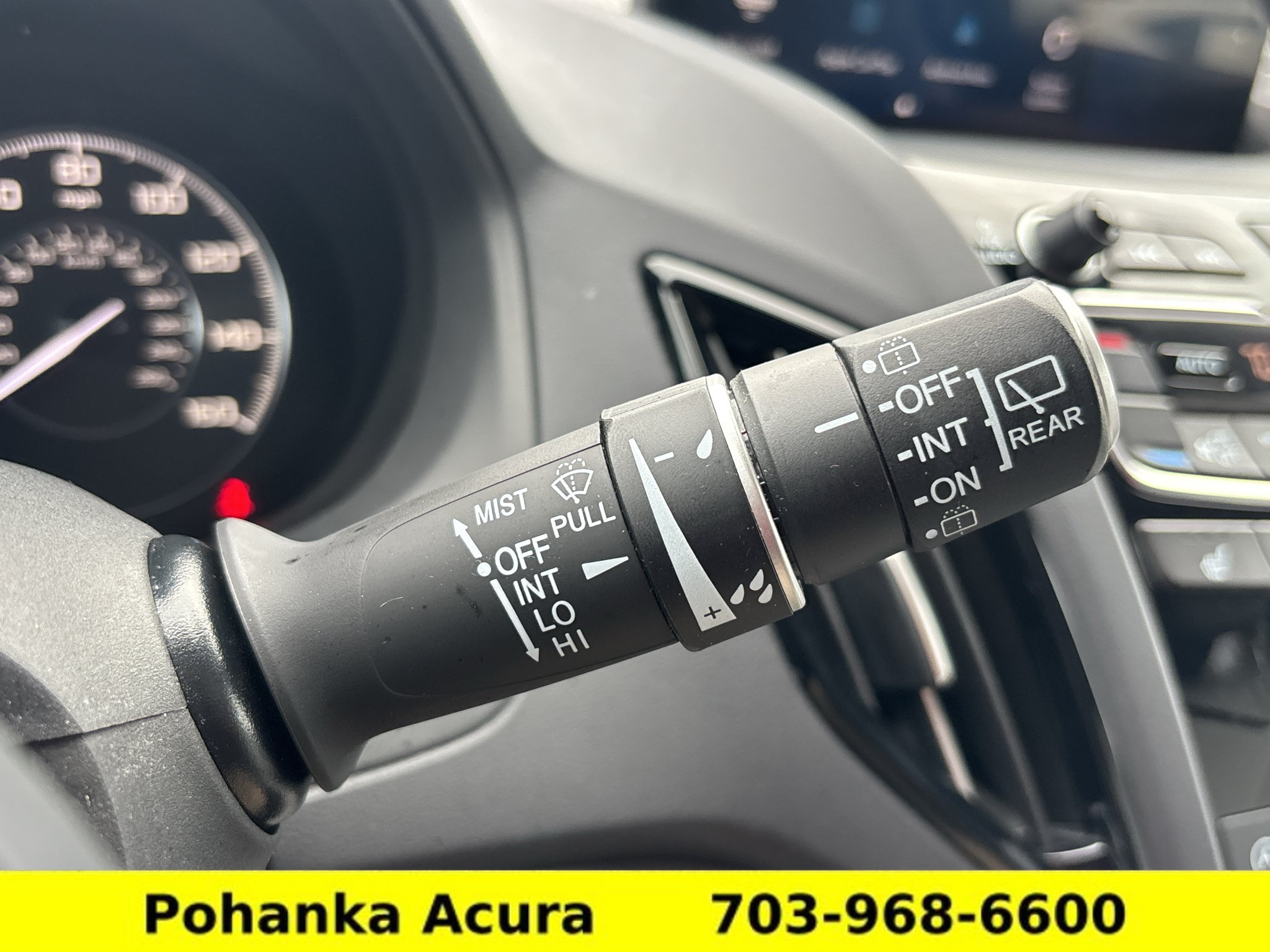Used 2019 Acura RDX w/ Technology Package AWD/4WD image 11
