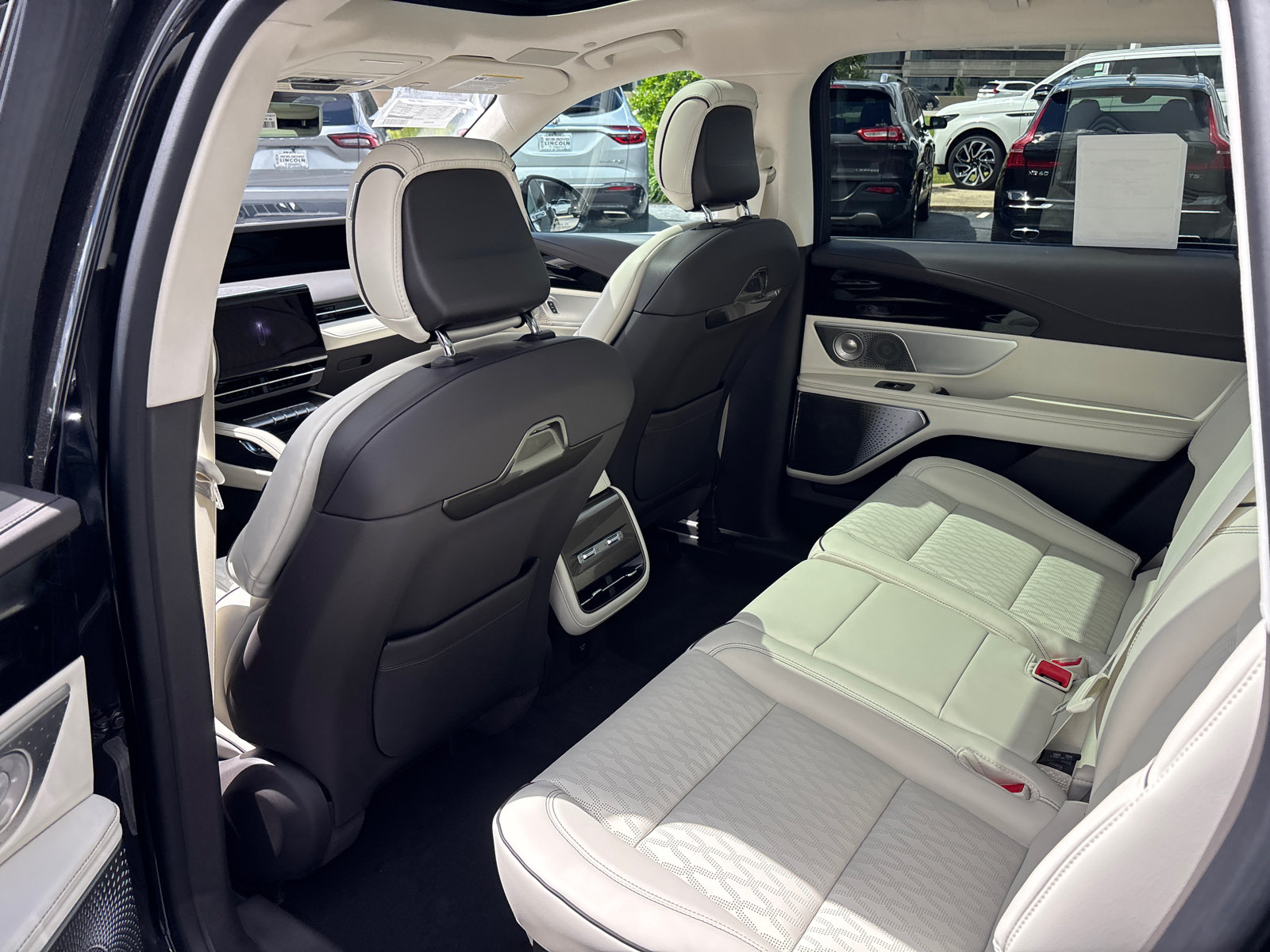 New 2026 Lincoln Nautilus Black Label AWD/4WD image 28