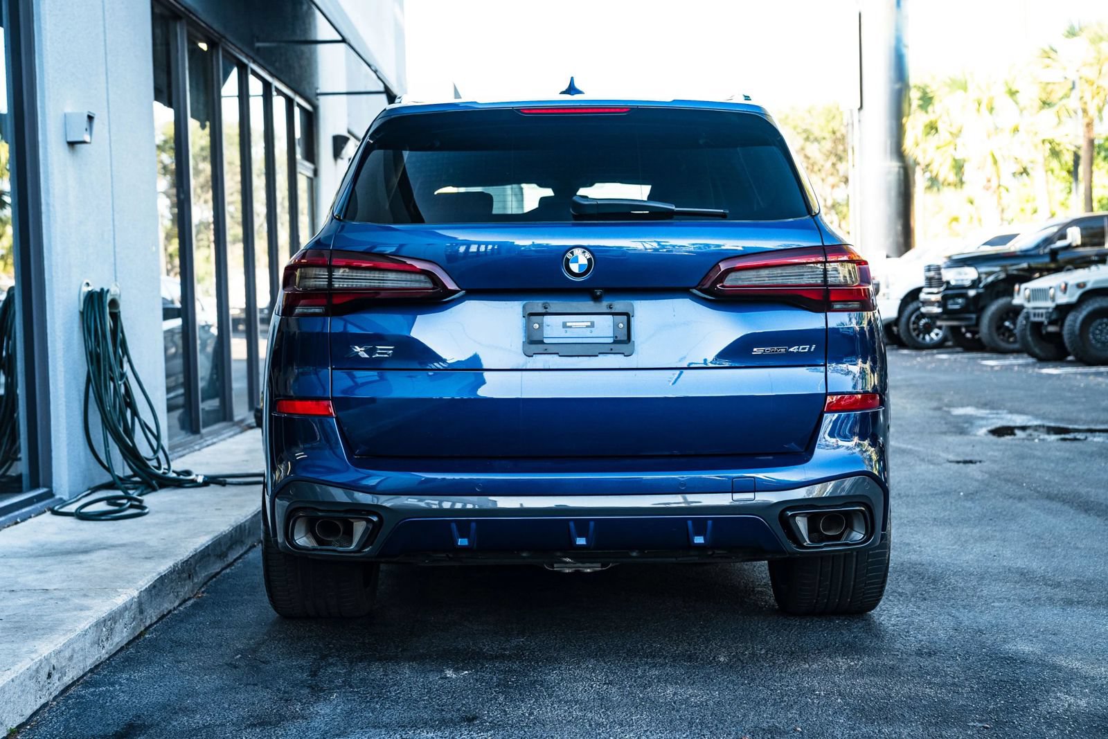 Used 2023 BMW X5 sDrive40i w/ M Sport Package RWD image 11