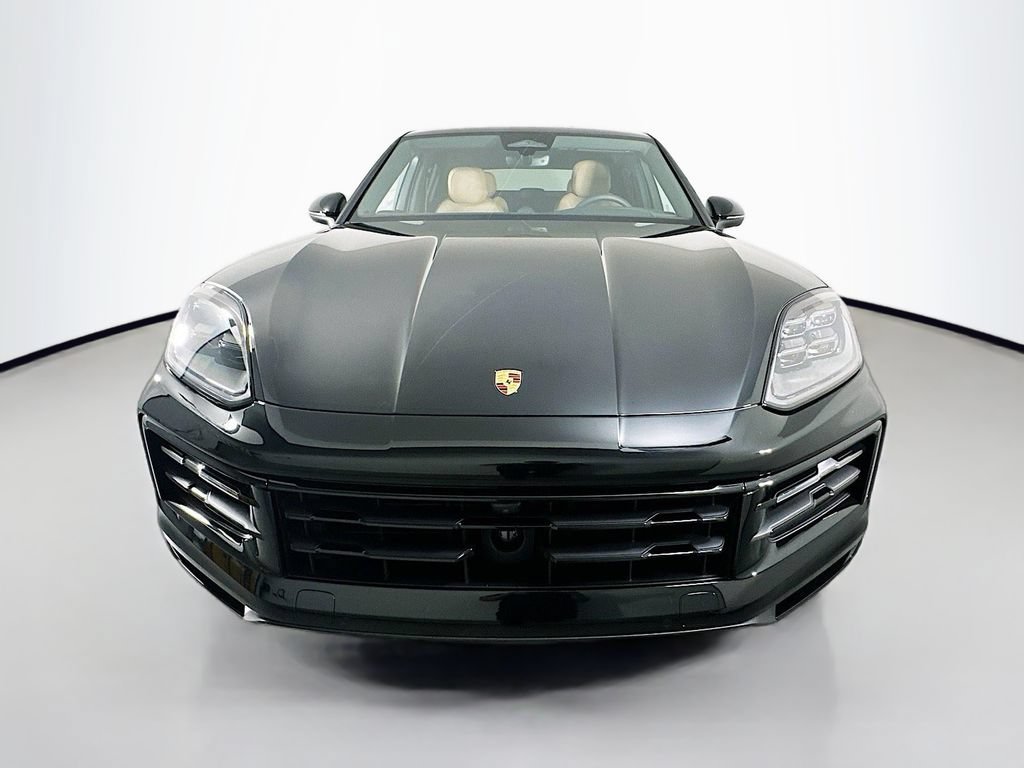 Certified 2026 Porsche Cayenne Coupe AWD/4WD image 6