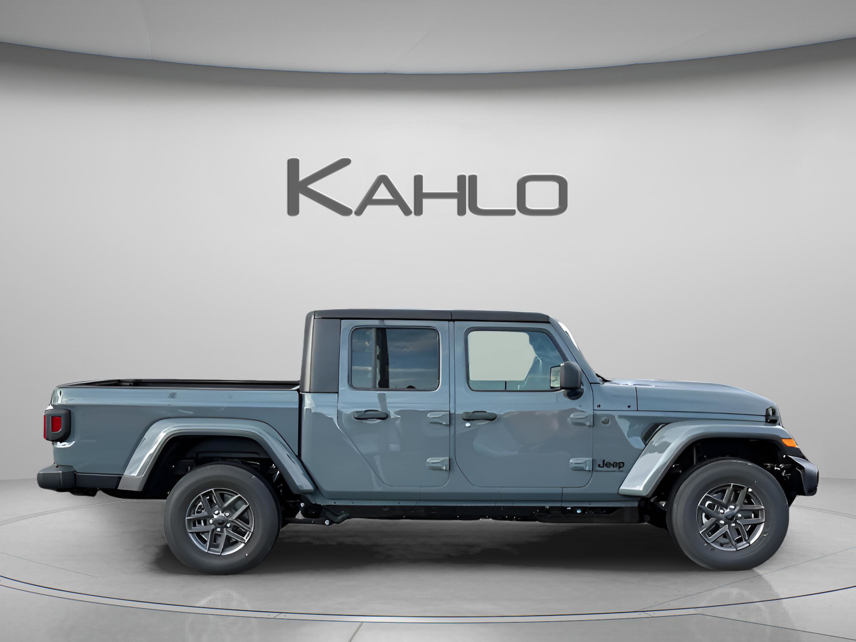New 2026 Jeep Gladiator Sport image 6