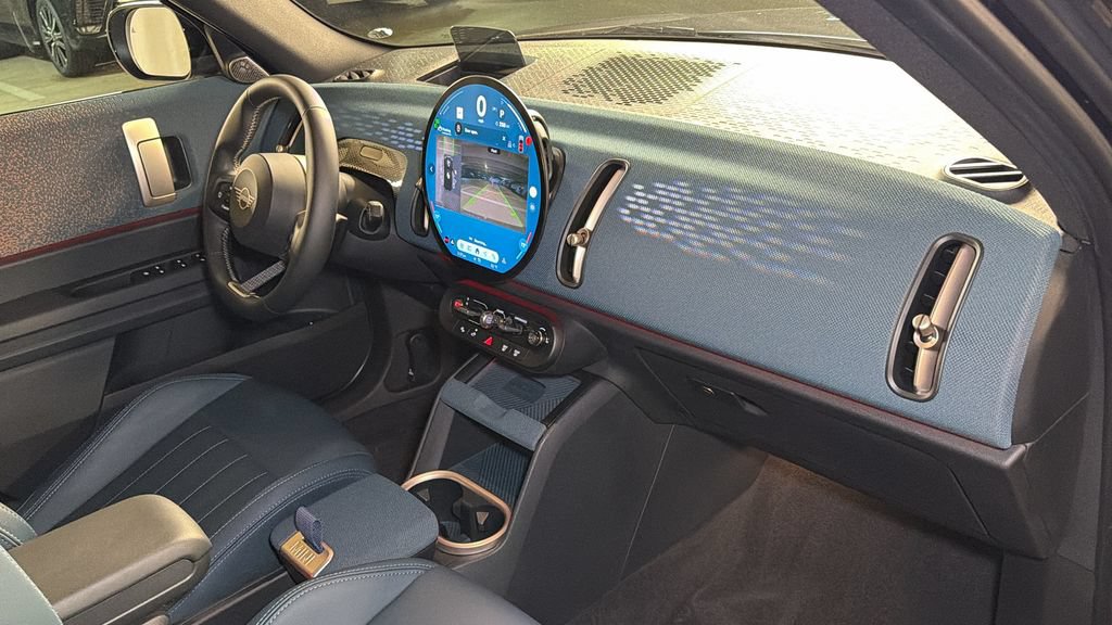 Used 2025 MINI Cooper Countryman S w/ Comfort Package Max AWD/4WD image 10
