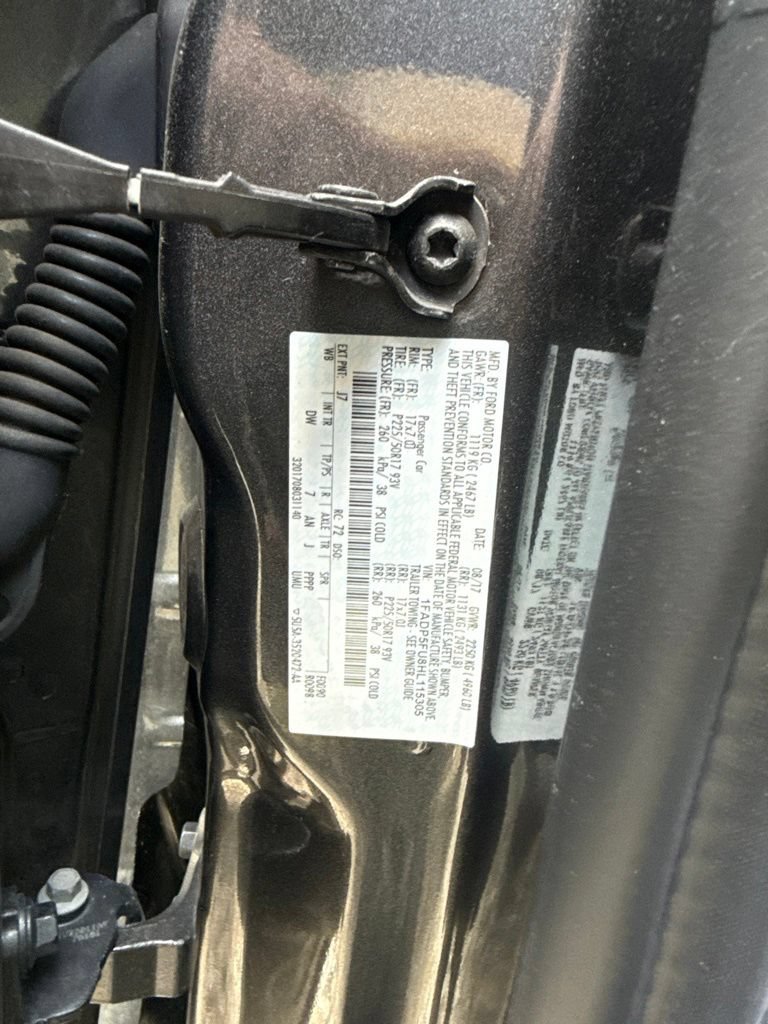 Used 2017 Ford C-MAX Energi Titanium w/ Equipment Group 501A FWD image 11