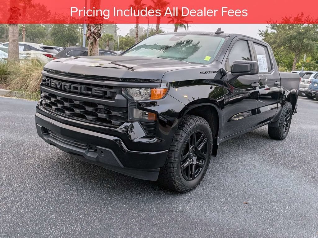 Used 2022 Chevrolet Silverado 1500 Custom w/ LPO, Dark Essentials Package RWD image 8