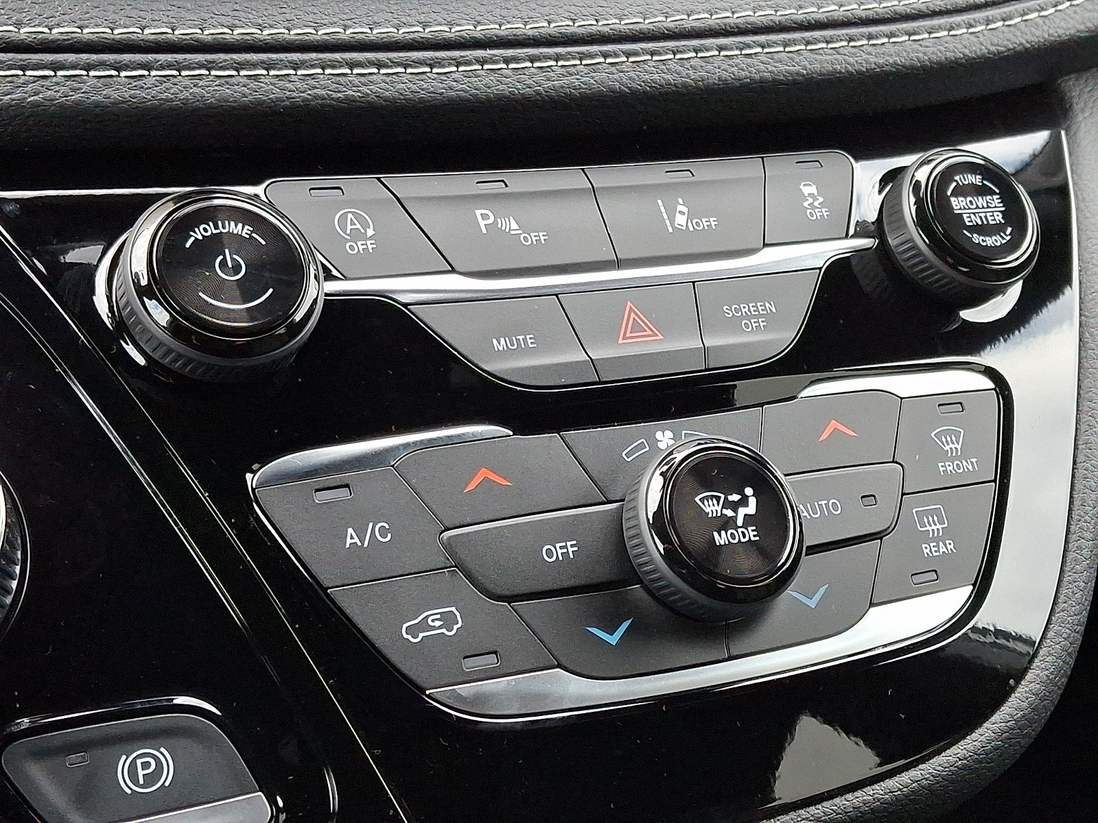 New 2026 Chrysler Pacifica Select FWD image 11