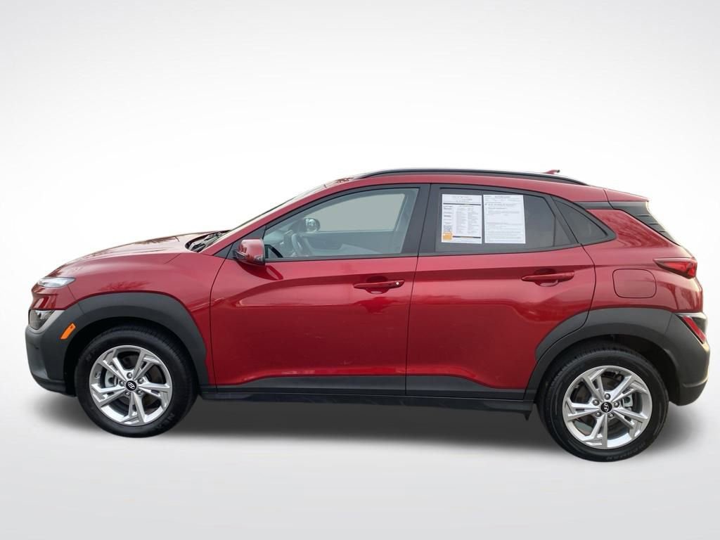 Used 2023 Hyundai Kona SEL image 4