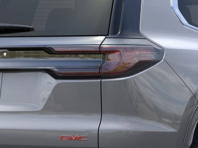 New 2026 GMC Acadia Denali w/ Super Cruise Package FWD image 11