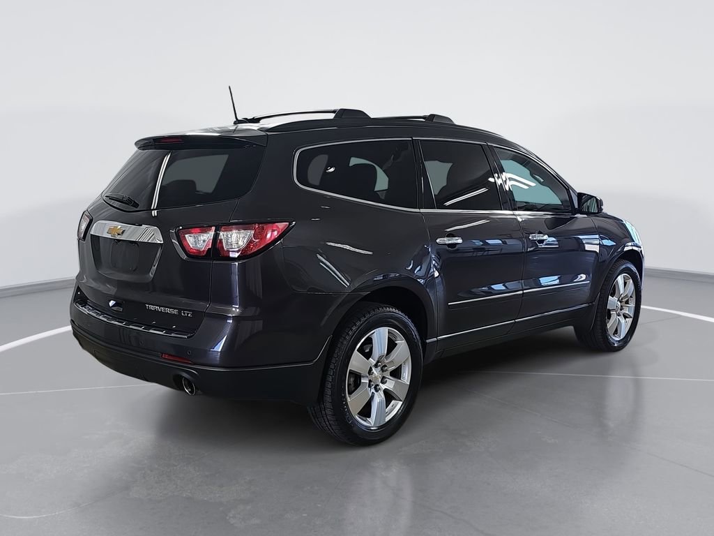 Used 2014 Chevrolet Traverse LTZ image 3