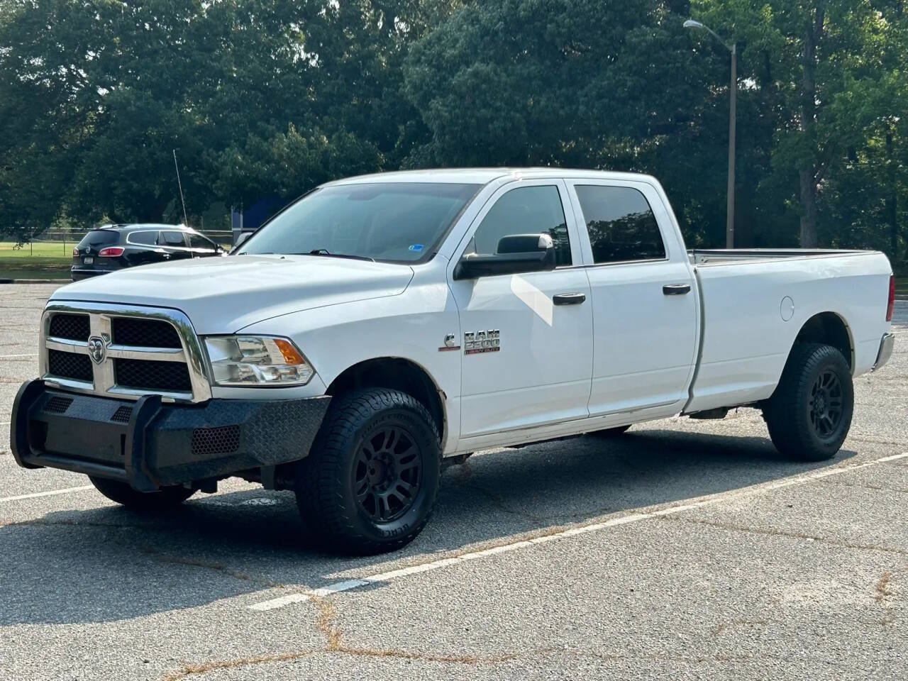 Used 2017 RAM 2500 Tradesman w/ Chrome Appearance Group RWD image 1
