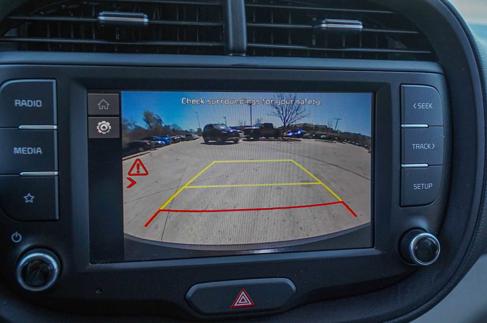 Certified 2023 Kia Soul LX w/ LX Technology Package image 16