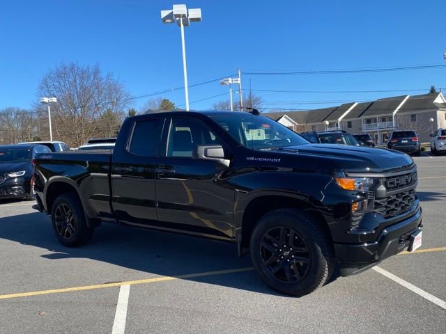 Used 2024 Chevrolet Silverado 1500 Custom image 7