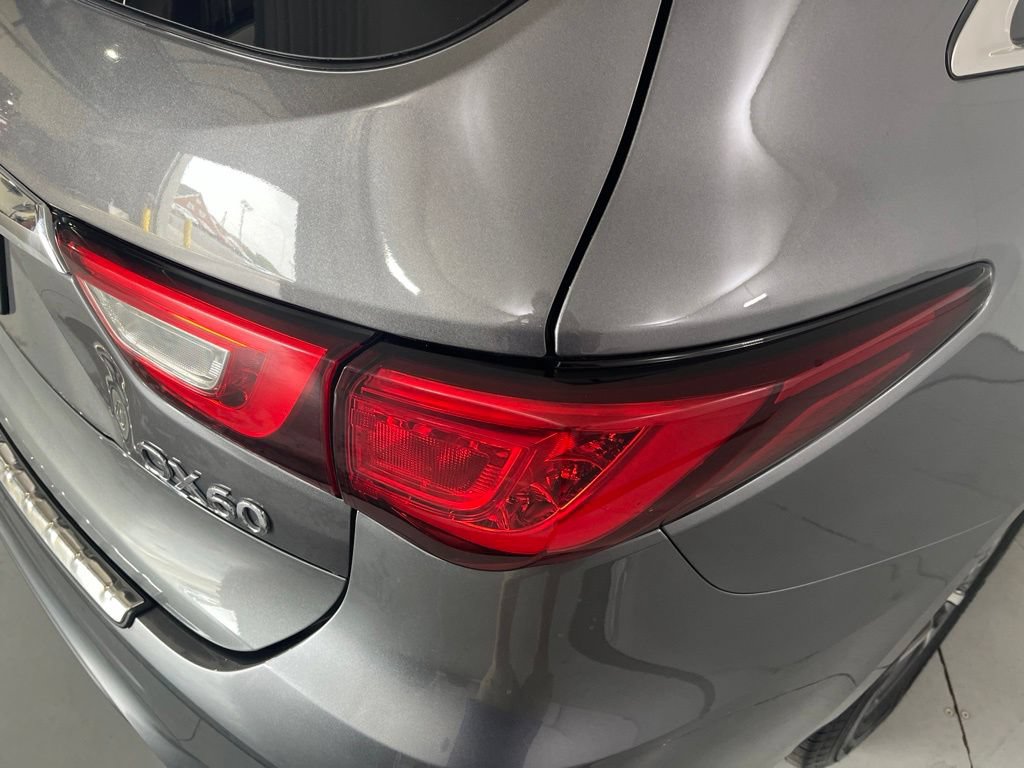 Used 2017 INFINITI QX60 Luxe w/ Premium Package AWD/4WD image 48