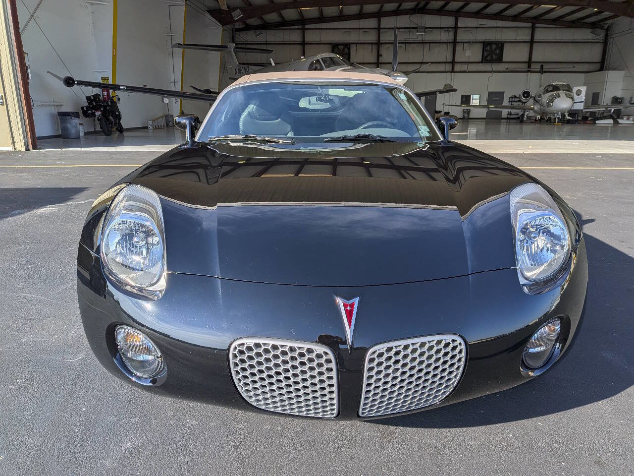 Used 2007 Pontiac Solstice Convertible w/ Premium Package image 6