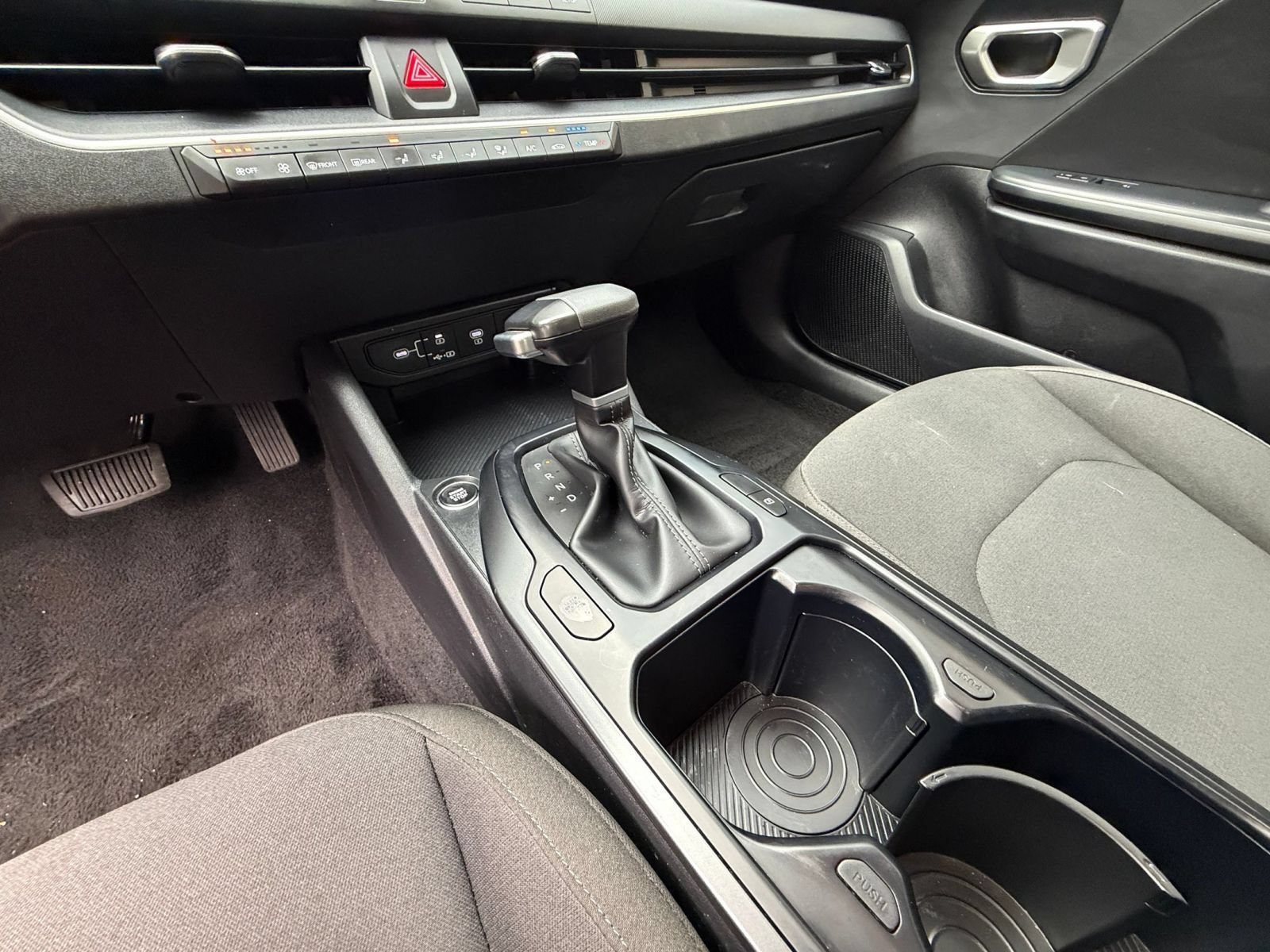 Used 2026 Kia K4 FWD image 38