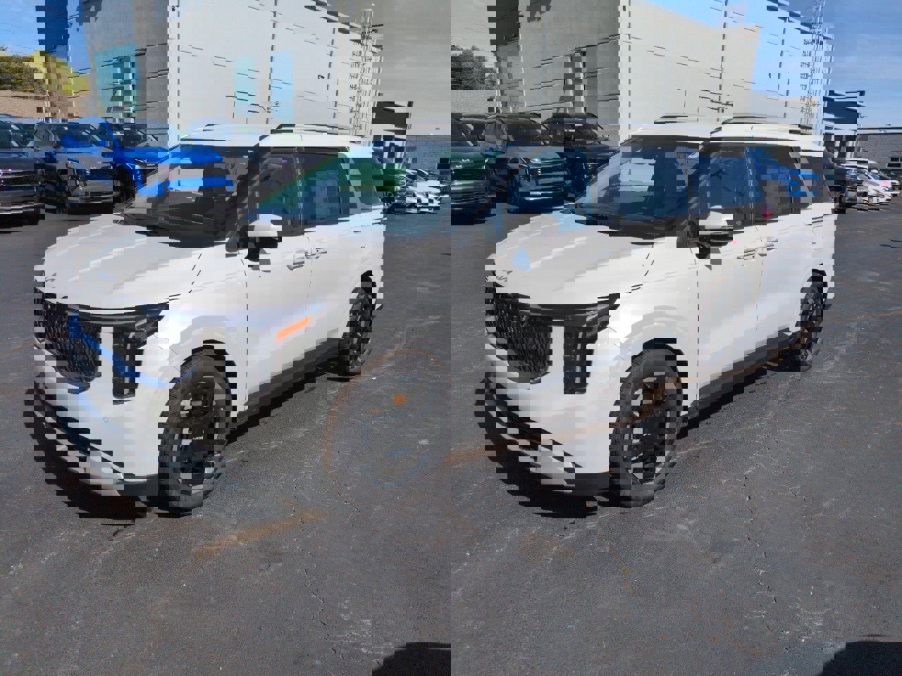 New 2026 Kia Carnival EX image 3