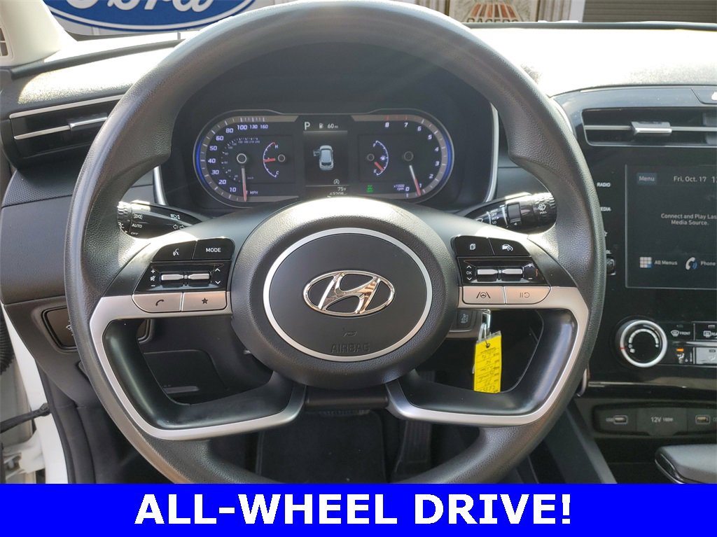Used 2022 Hyundai Tucson SE image 17
