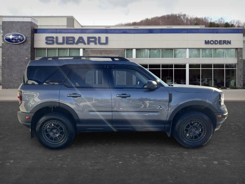 Used 2023 Ford Bronco Sport Outer Banks w/ Tech Package AWD/4WD image 4