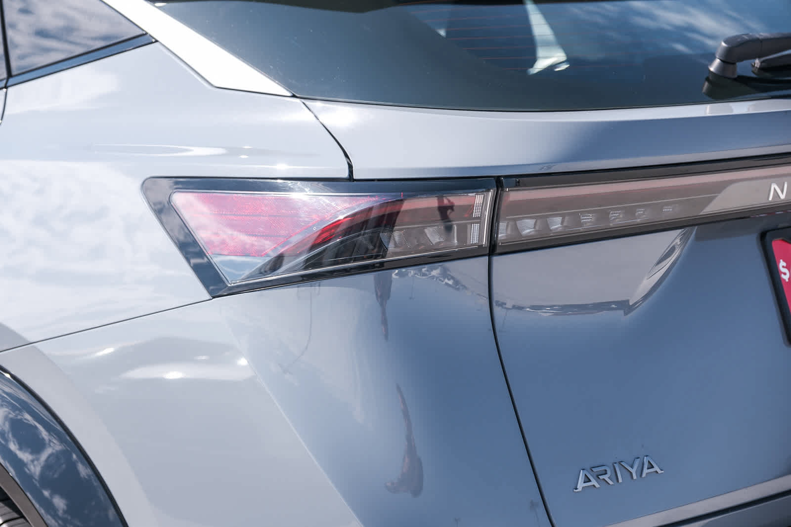 Used 2023 Nissan Ariya FWD image 7