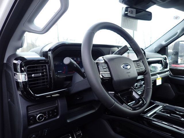 New 2026 Ford F250 Lariat w/ Black Appearance Package AWD/4WD image 17