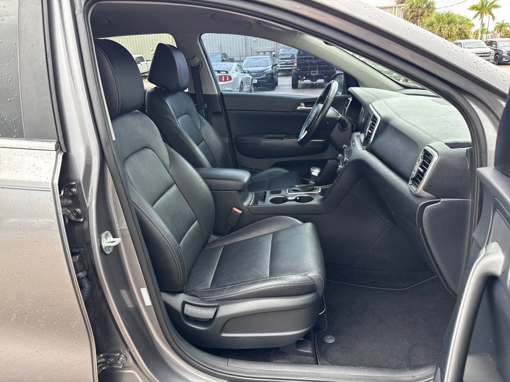 Used 2017 Kia Sportage EX image 22