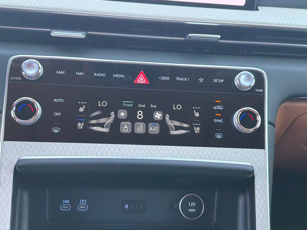 New 2026 Genesis GV80 2.5T Prestige AWD/4WD image 33