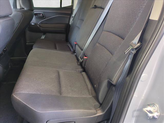 Used 2025 Honda Ridgeline Sport image 17